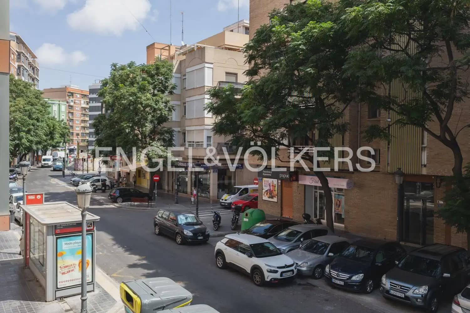 2 slaapkamer Flat te huur in Valencia stad - € 1.250 (Ref: 10014320)