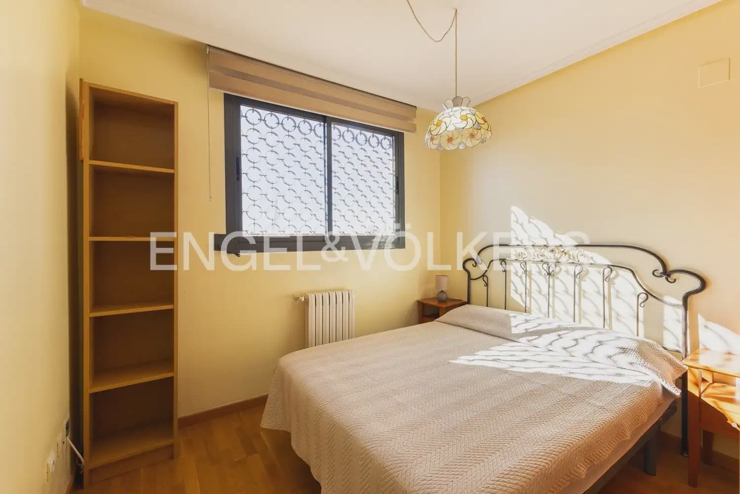 Penthouse de 2 chambres à louer à Valence ville avec piscine garage - 1 950 € (Ref: 10014321)