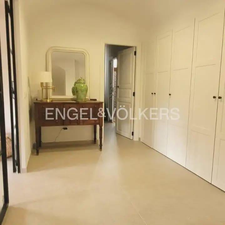 5 bedroom Villa for rent in Naquera with pool garage - € 5,500 (Ref: 10014322)