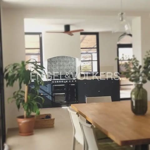 5 bedroom Villa for rent in Náquera with pool garage - € 5,500 (Ref: 10014322)