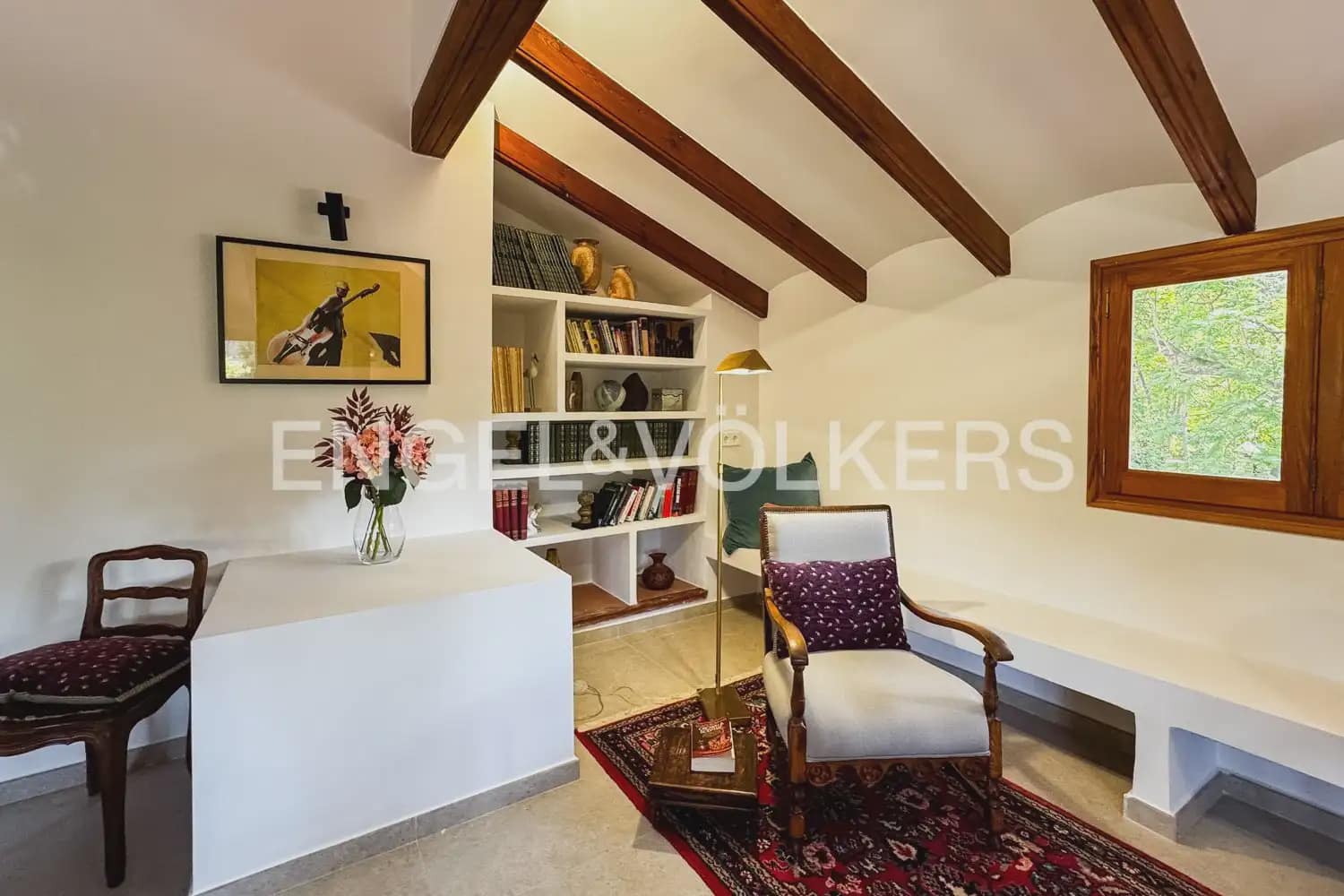 5 bedroom Villa for rent in Naquera with pool garage - € 4,750 (Ref: 10014322)
