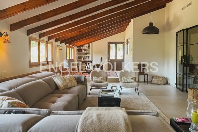 5 bedroom Villa for rent in Náquera with pool garage - € 5,500 (Ref: 10014322)