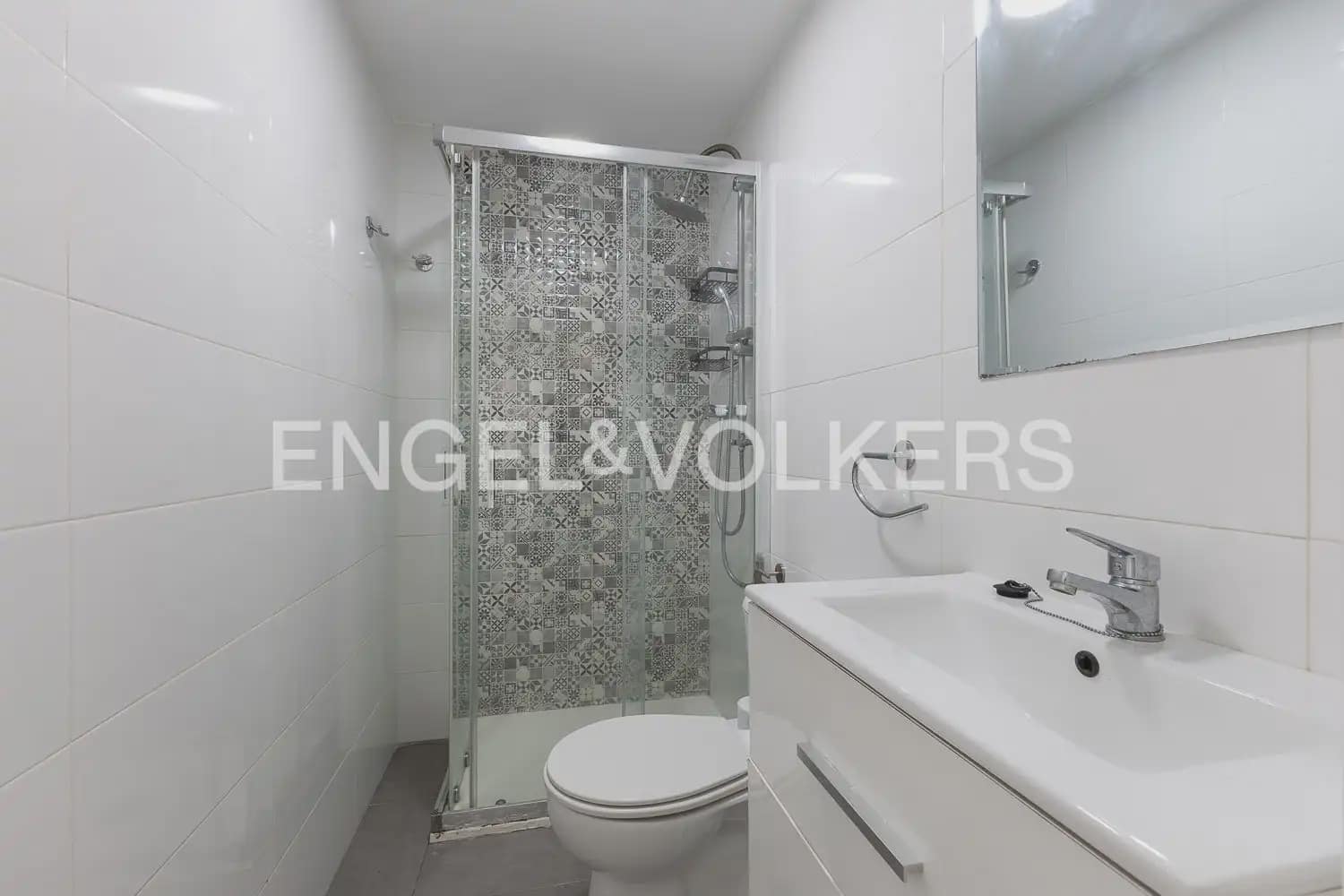 3 bedroom Flat for rent in Valencia city - € 1,500 (Ref: 10014815)