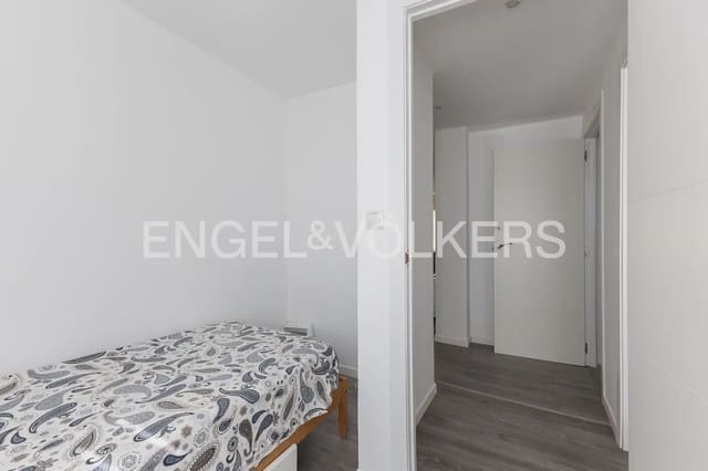 3 soveværelse Lejlighed til leje i La Malva-Rosa, Valencia by - € 1.500 (Ref: 10014815)