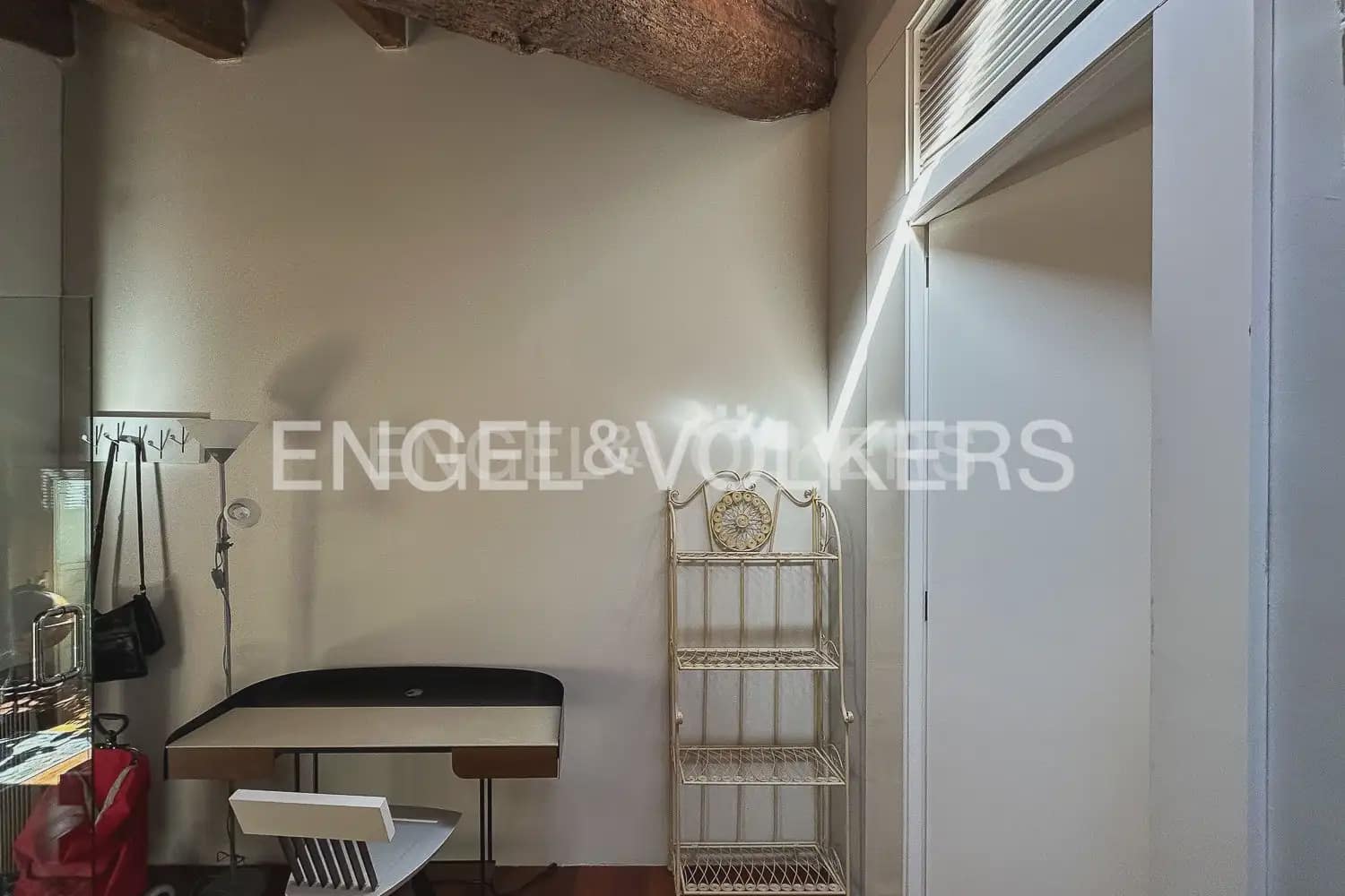 2 Zimmer Wohnung zu vermieten in Valencia Stadt - 1.750 € (Ref: 10014816)