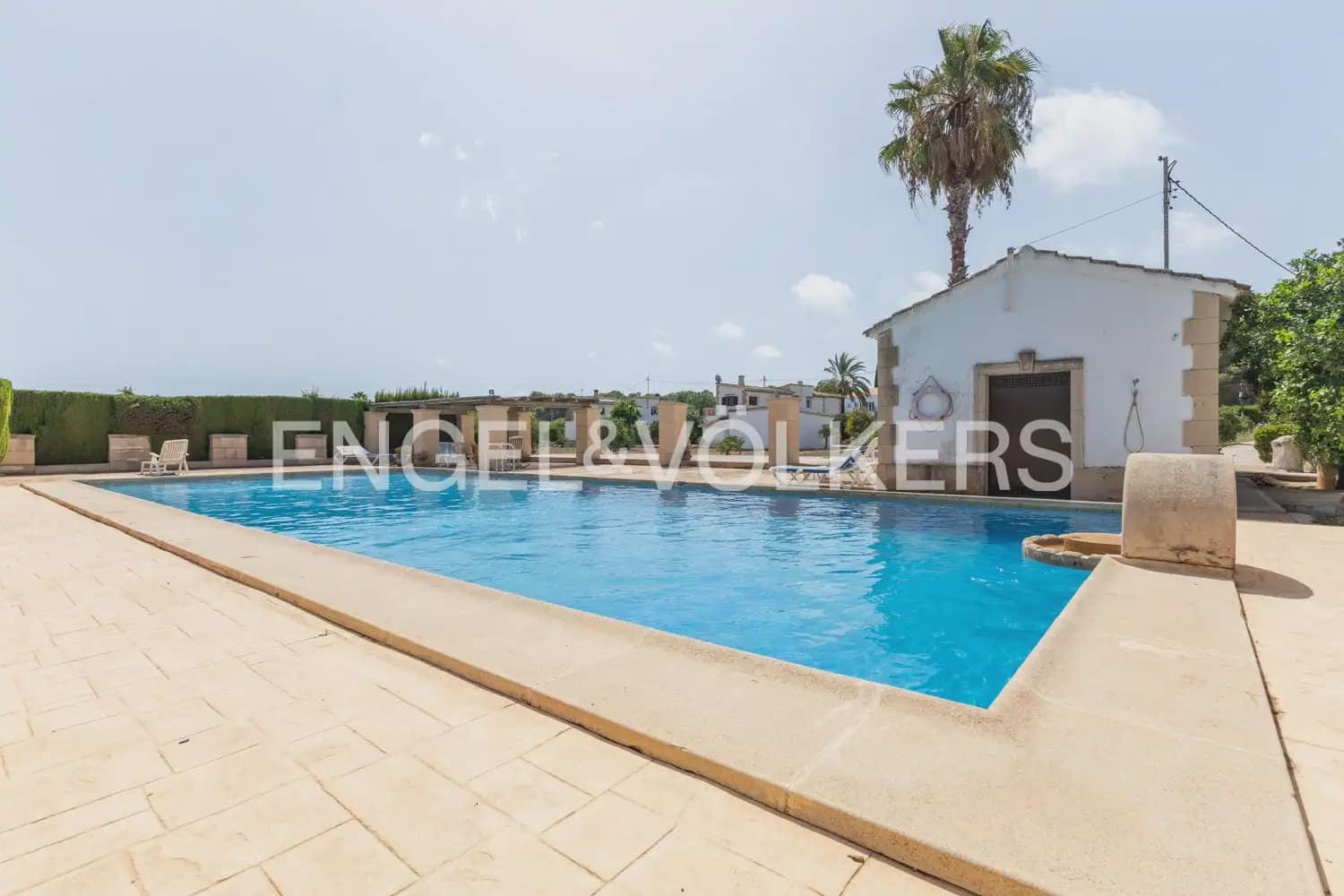 3 slaapkamer Rijtjeshuis te koop in Javea / Xabia met zwembad garage - € 445.000 (Ref: 10015852)