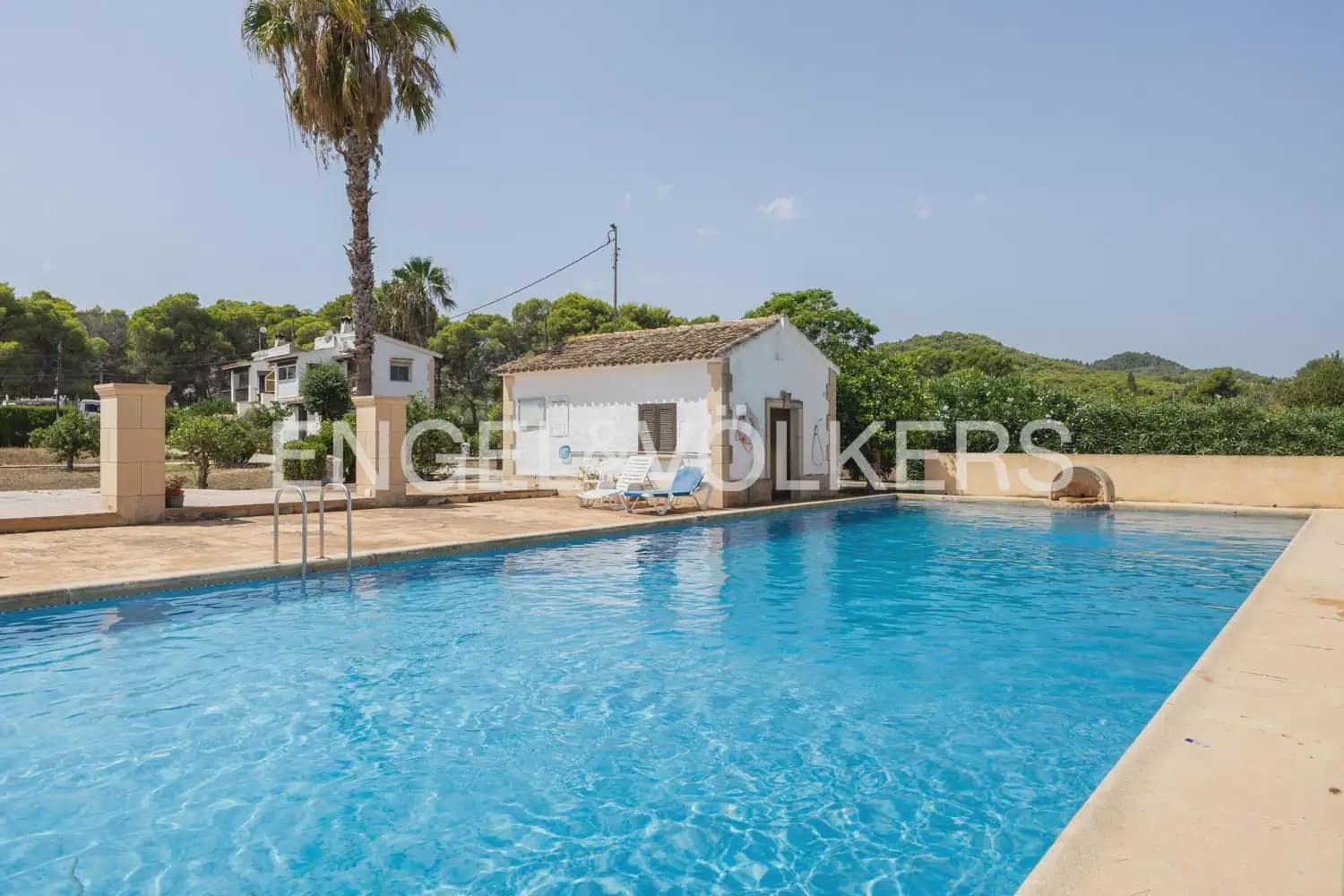 3 slaapkamer Rijtjeshuis te koop in Javea / Xabia met zwembad garage - € 445.000 (Ref: 10015852)