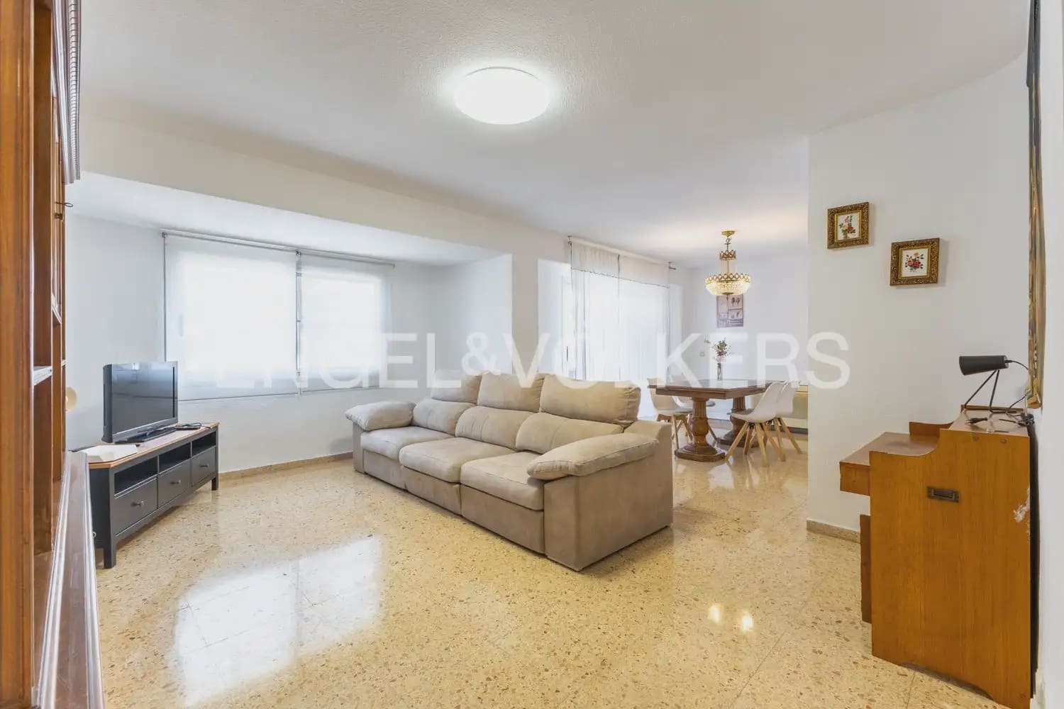 3 slaapkamer Flat te huur in Valencia stad - € 1.500 (Ref: 10016331)