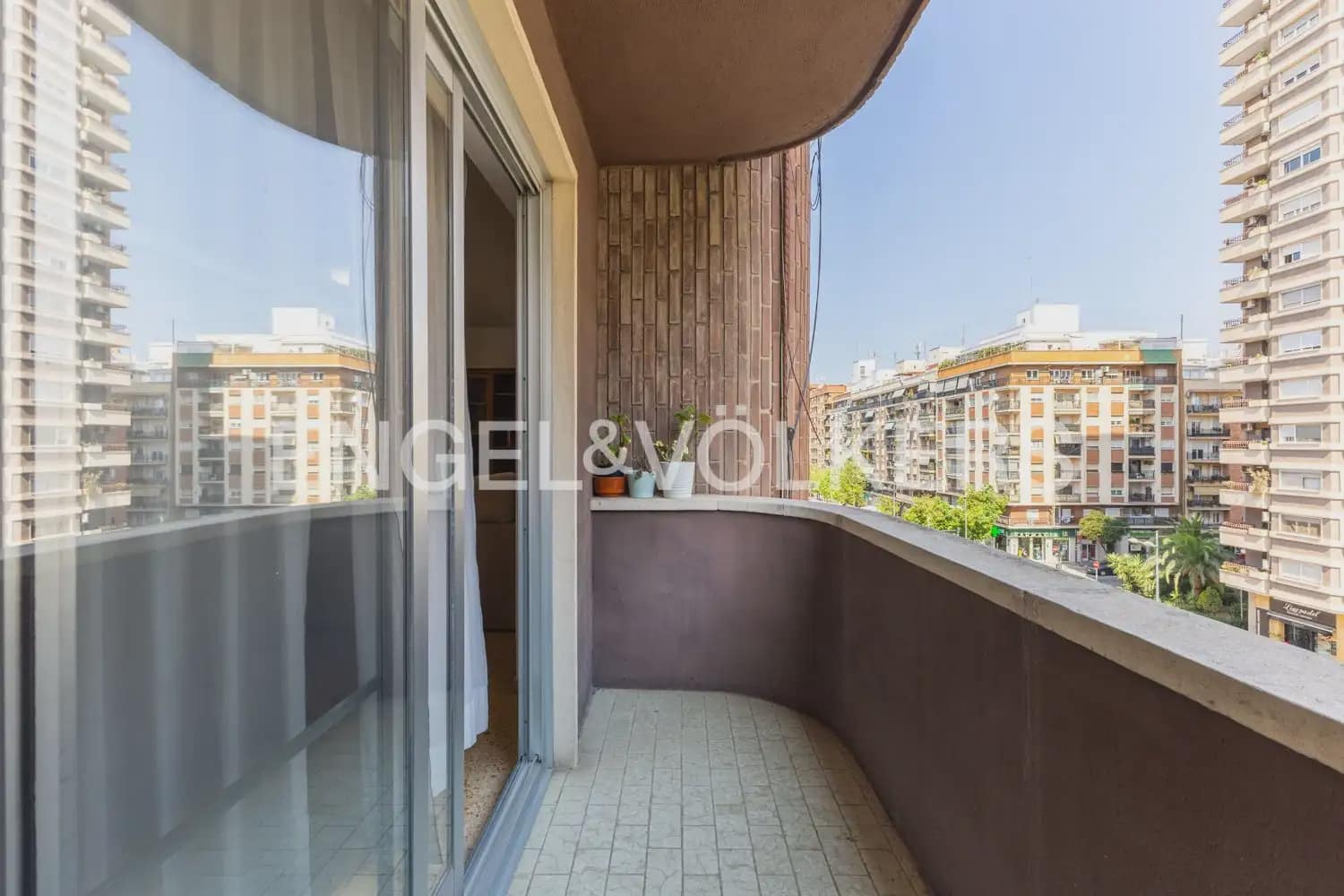 3 slaapkamer Flat te huur in Valencia stad - € 1.500 (Ref: 10016331)