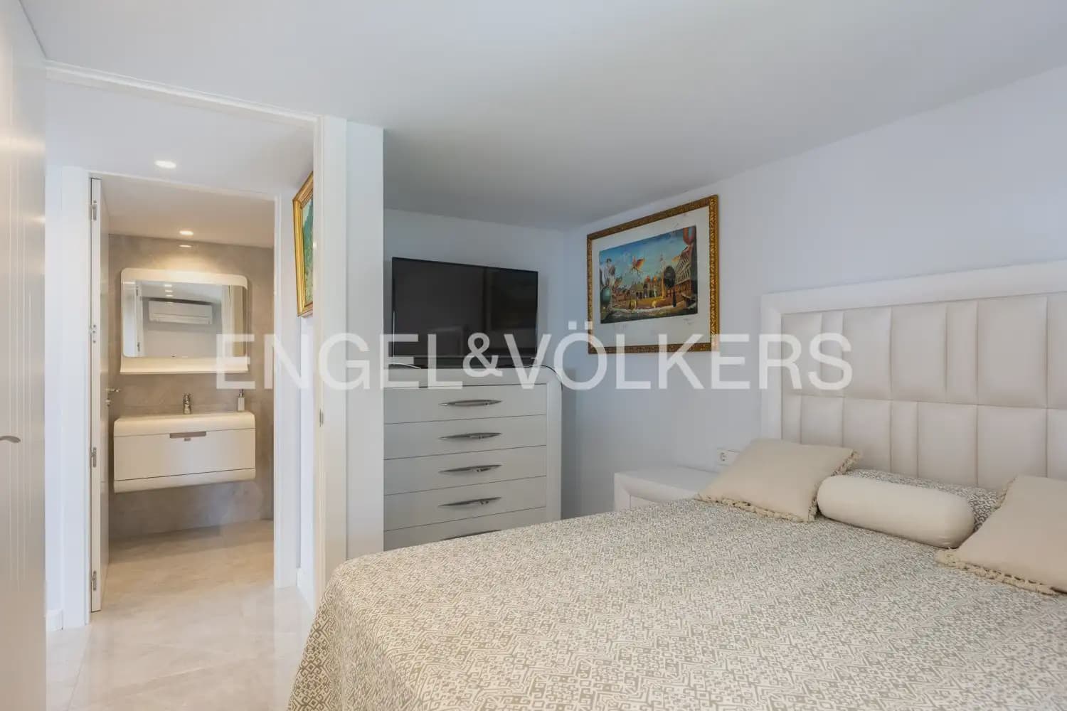4 bedroom Villa for sale in Peniscola with pool garage - € 1,500,000 (Ref: 10016332)
