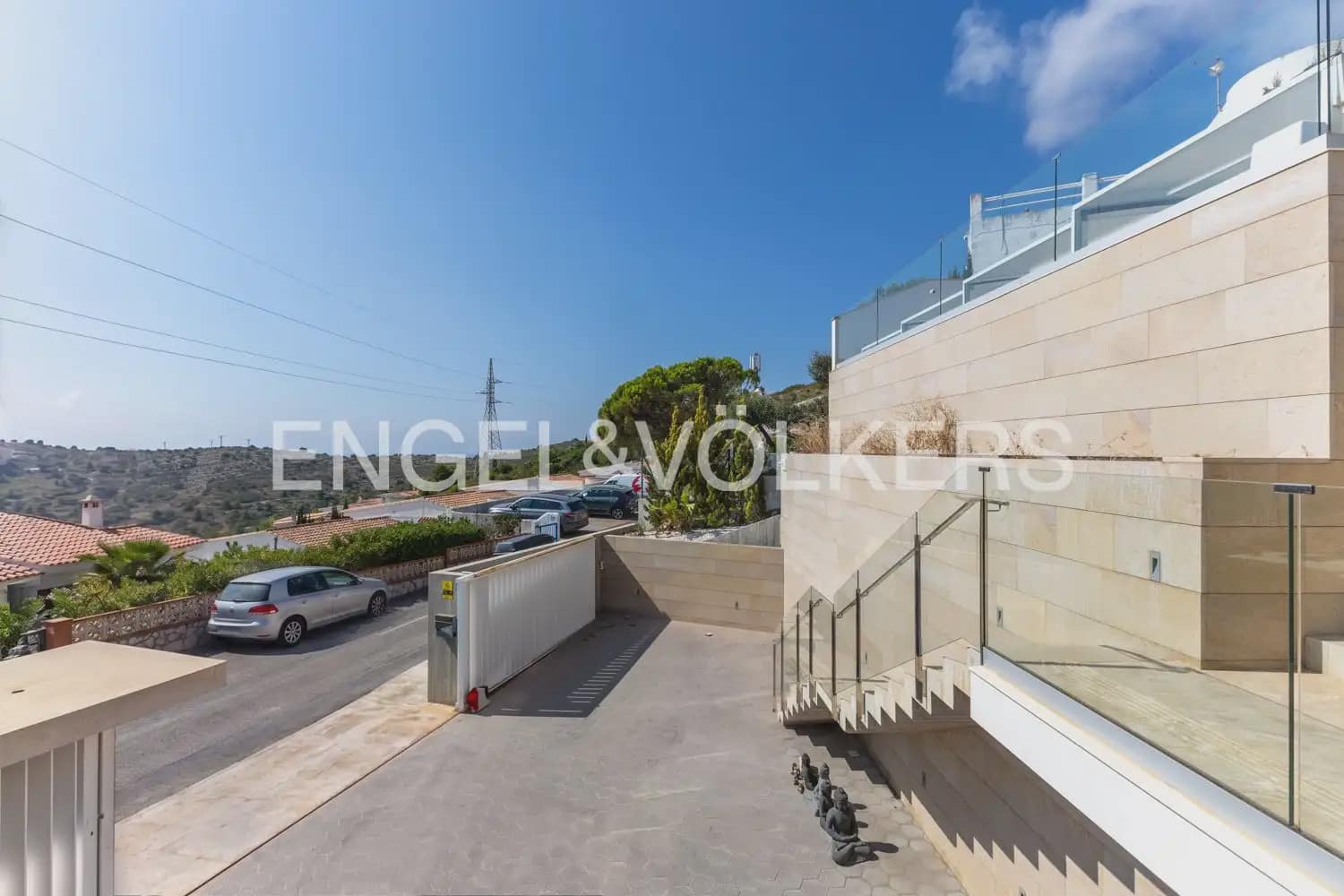 4 bedroom Villa for sale in Peniscola with pool garage - € 1,500,000 (Ref: 10016332)