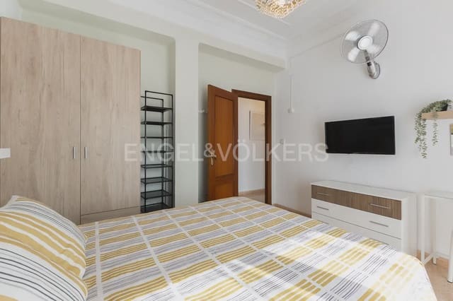 4 sypialnia Mieszkanie do wynajęcia w La Roqueta, Miasto Walencja - 2 000 € (Ref: 10016598)