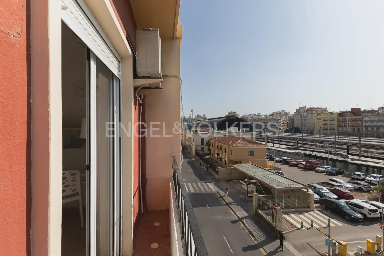 4 sypialnia Mieszkanie do wynajęcia w Miasto Walencja - 2 000 € (Ref: 10016598)