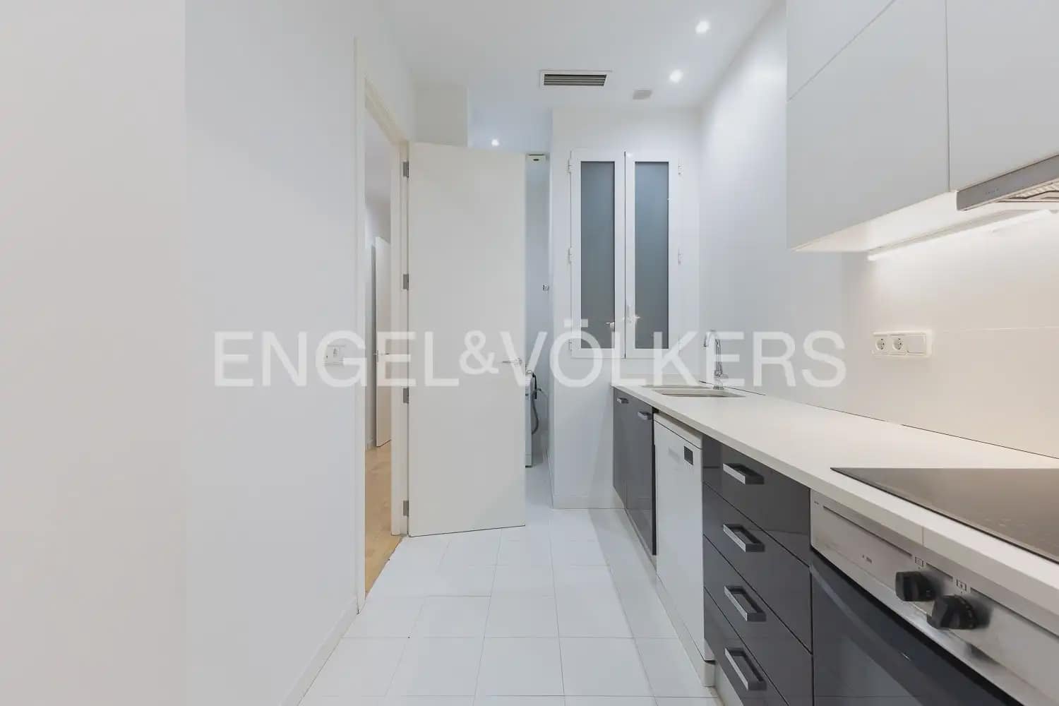 3 camera da letto Appartamento da affittare in Valencia citta - 2.300 € (Rif: 10016599)