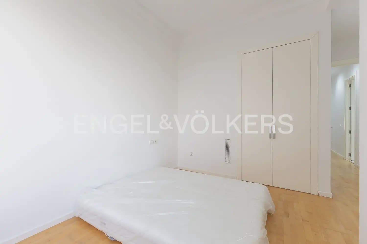 3 camera da letto Appartamento da affittare in Valencia citta - 2.300 € (Rif: 10016599)