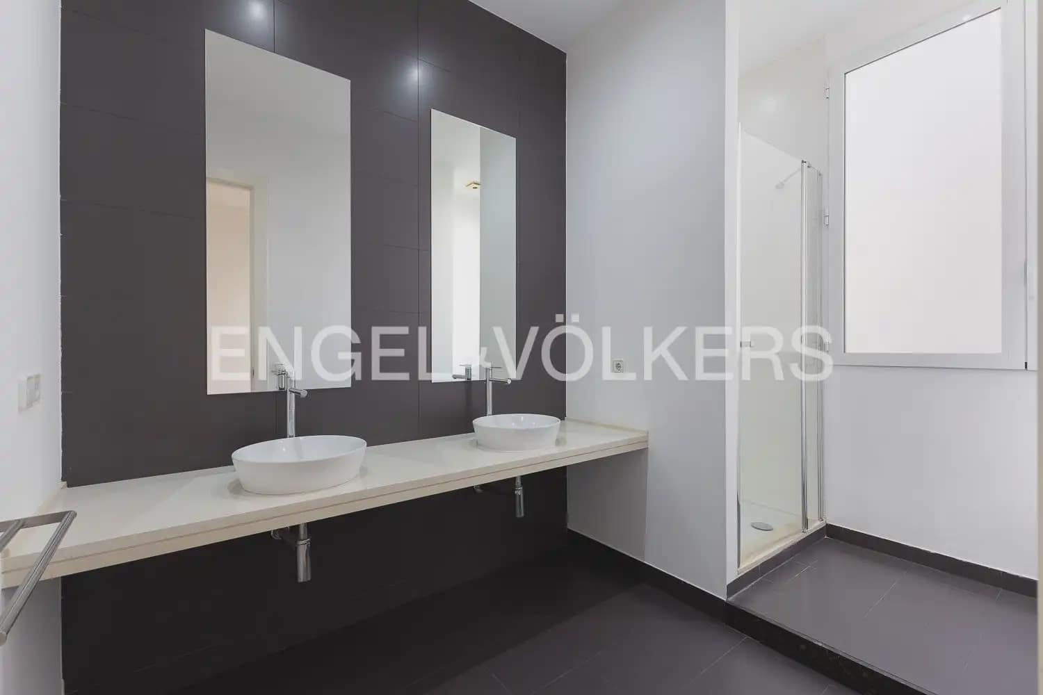 3 camera da letto Appartamento da affittare in Valencia citta - 2.300 € (Rif: 10016599)