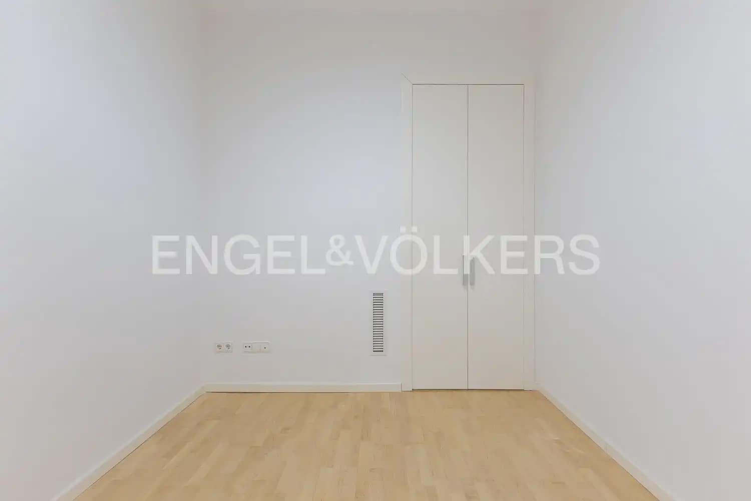 3 camera da letto Appartamento da affittare in Valencia citta - 2.300 € (Rif: 10016599)