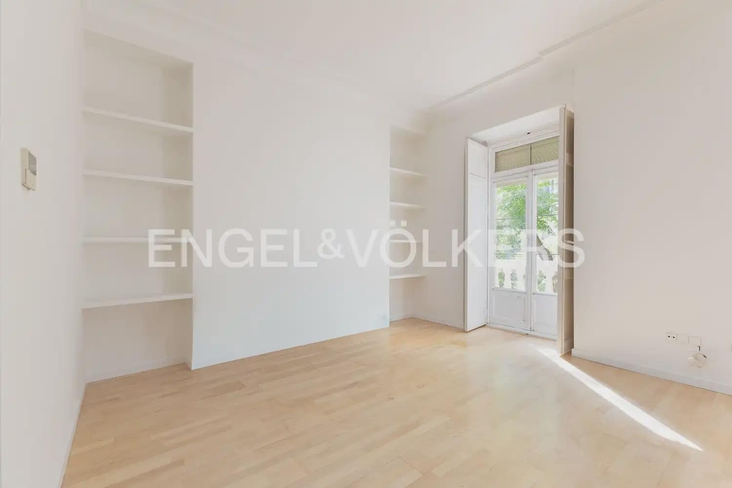 3 camera da letto Appartamento da affittare in Valencia citta - 2.300 € (Rif: 10016599)