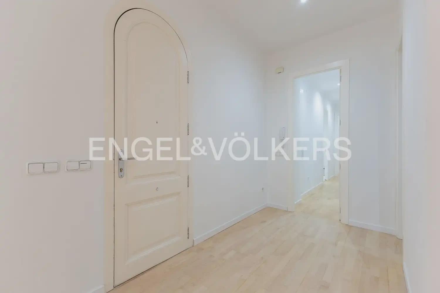 3 camera da letto Appartamento da affittare in Valencia citta - 2.300 € (Rif: 10016599)