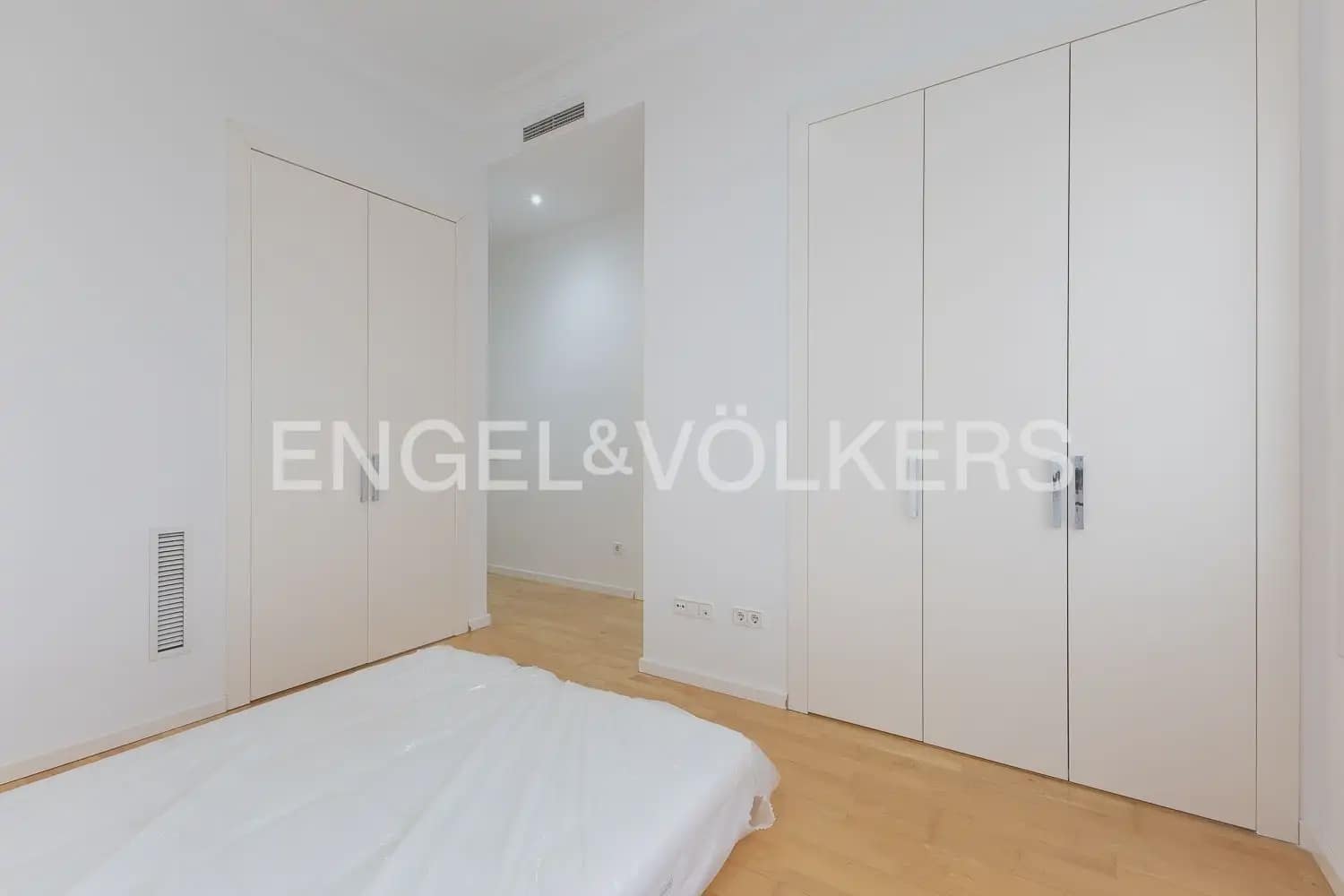 3 camera da letto Appartamento da affittare in Valencia citta - 2.300 € (Rif: 10016599)