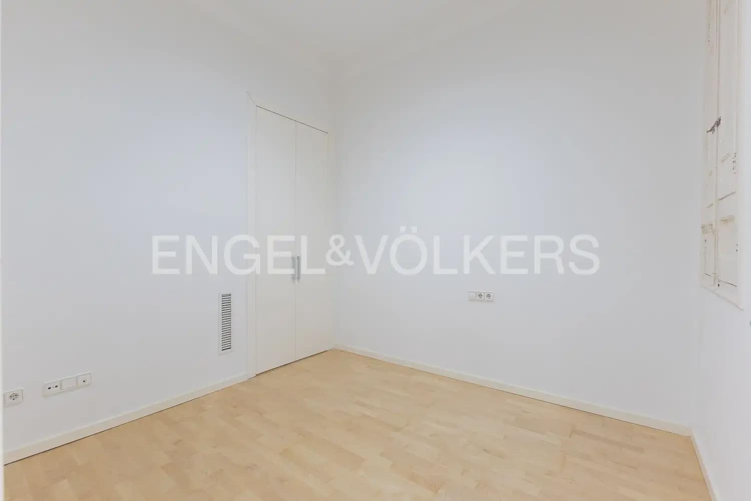 3 camera da letto Appartamento da affittare in Valencia citta - 2.300 € (Rif: 10016599)
