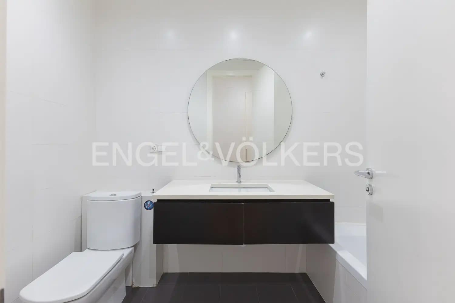 3 camera da letto Appartamento da affittare in Valencia citta - 2.300 € (Rif: 10016599)