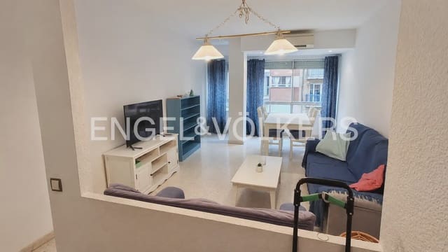 4 bedroom Flat for rent in La Vega Baixa, Valencia city - € 1,700 (Ref: 10016745)