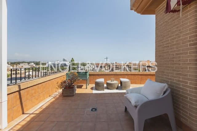 2 soveværelse Penthouse til leje i Sagunto / Sagunt med garage - € 1.650 (Ref: 10016746)
