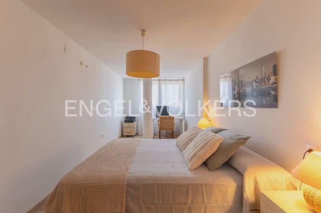 2 soveværelse Penthouse til leje i Sagunto / Sagunt med garage - € 1.650 (Ref: 10016746)