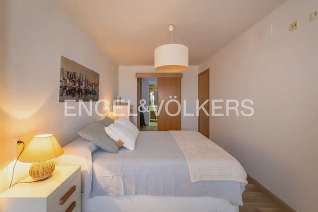 2 soveværelse Penthouse til leje i Sagunto / Sagunt med garage - € 1.650 (Ref: 10016746)