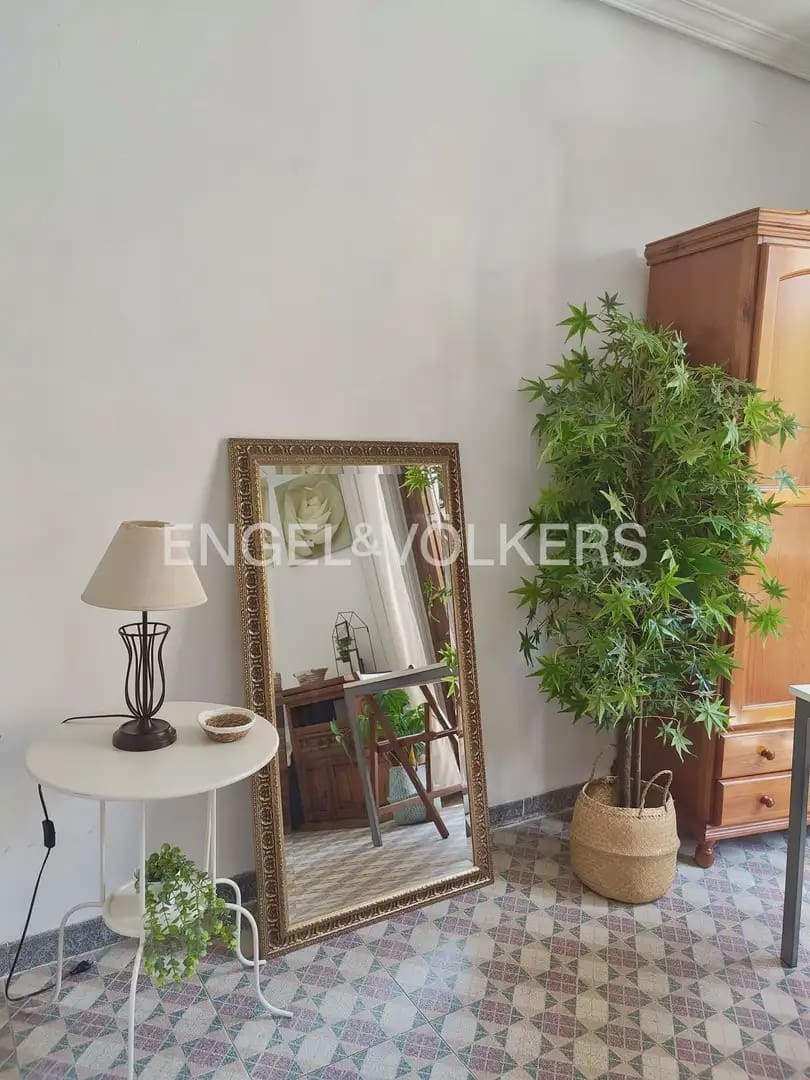 1 quarto Apartamento para arrendar em Valencia cidade - 1 100 € (Ref: 10016806)