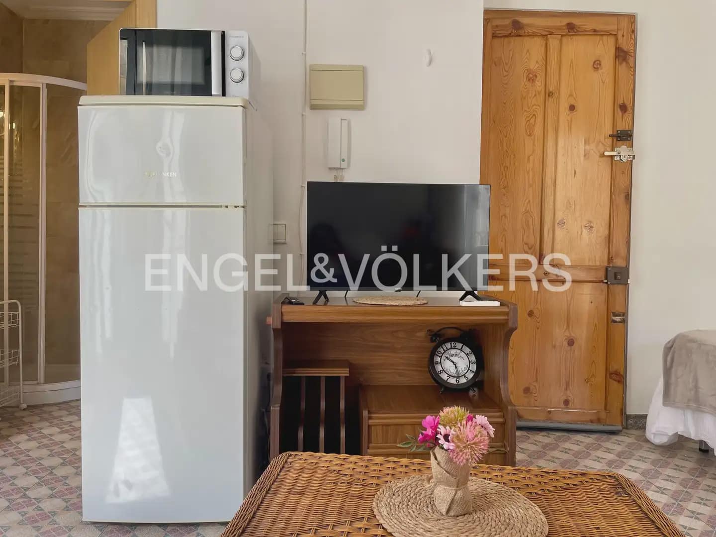 1 quarto Apartamento para arrendar em Valencia cidade - 1 100 € (Ref: 10016806)