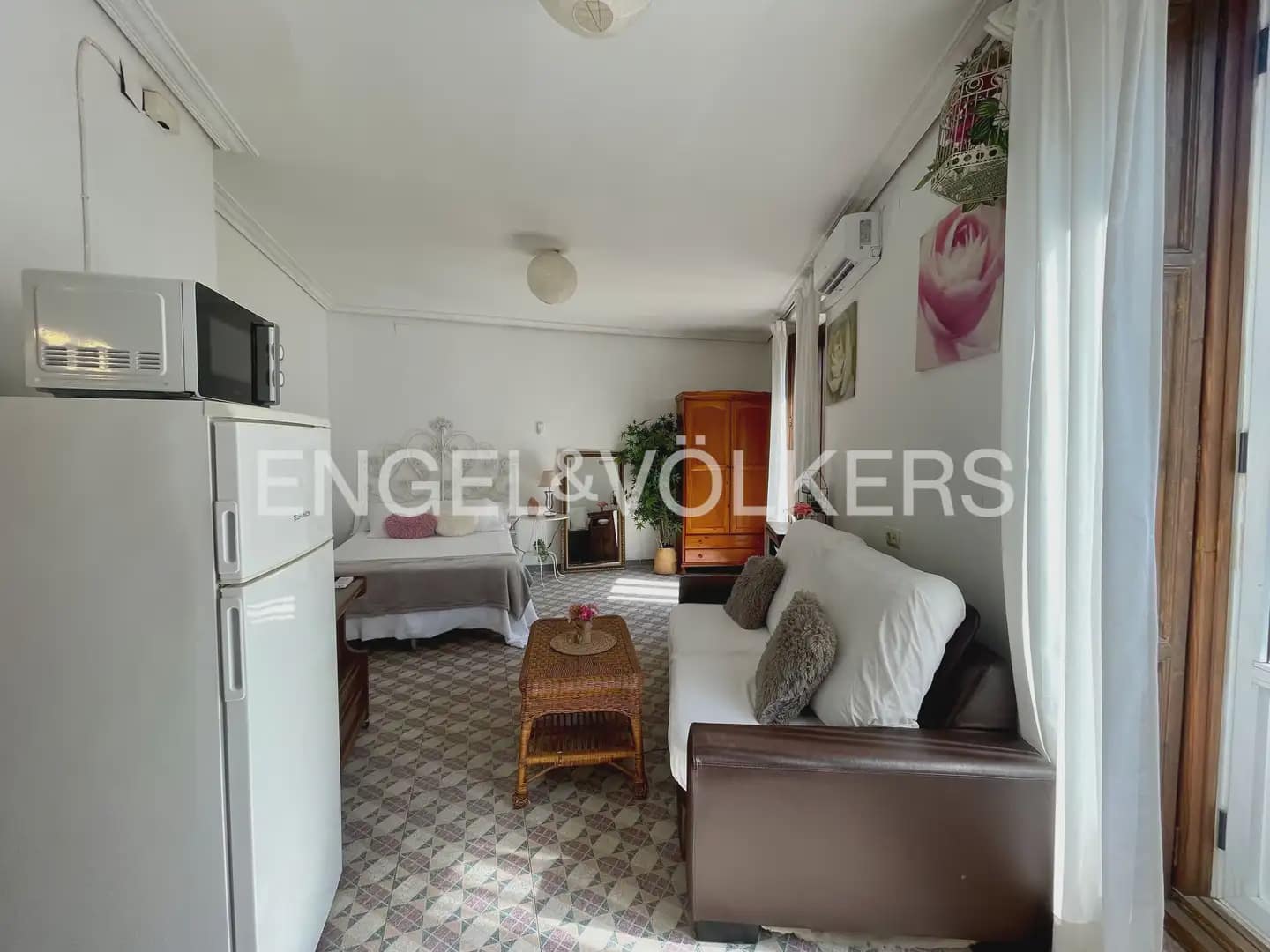 1 quarto Apartamento para arrendar em Valencia cidade - 1 100 € (Ref: 10016806)