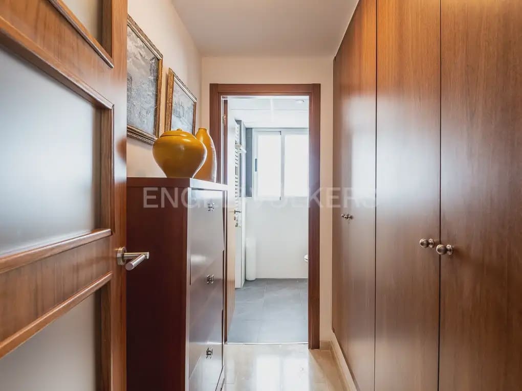 Villa/Maison de 4 chambres à louer à Betera avec piscine garage - 3 990 € (Ref: 10019225)