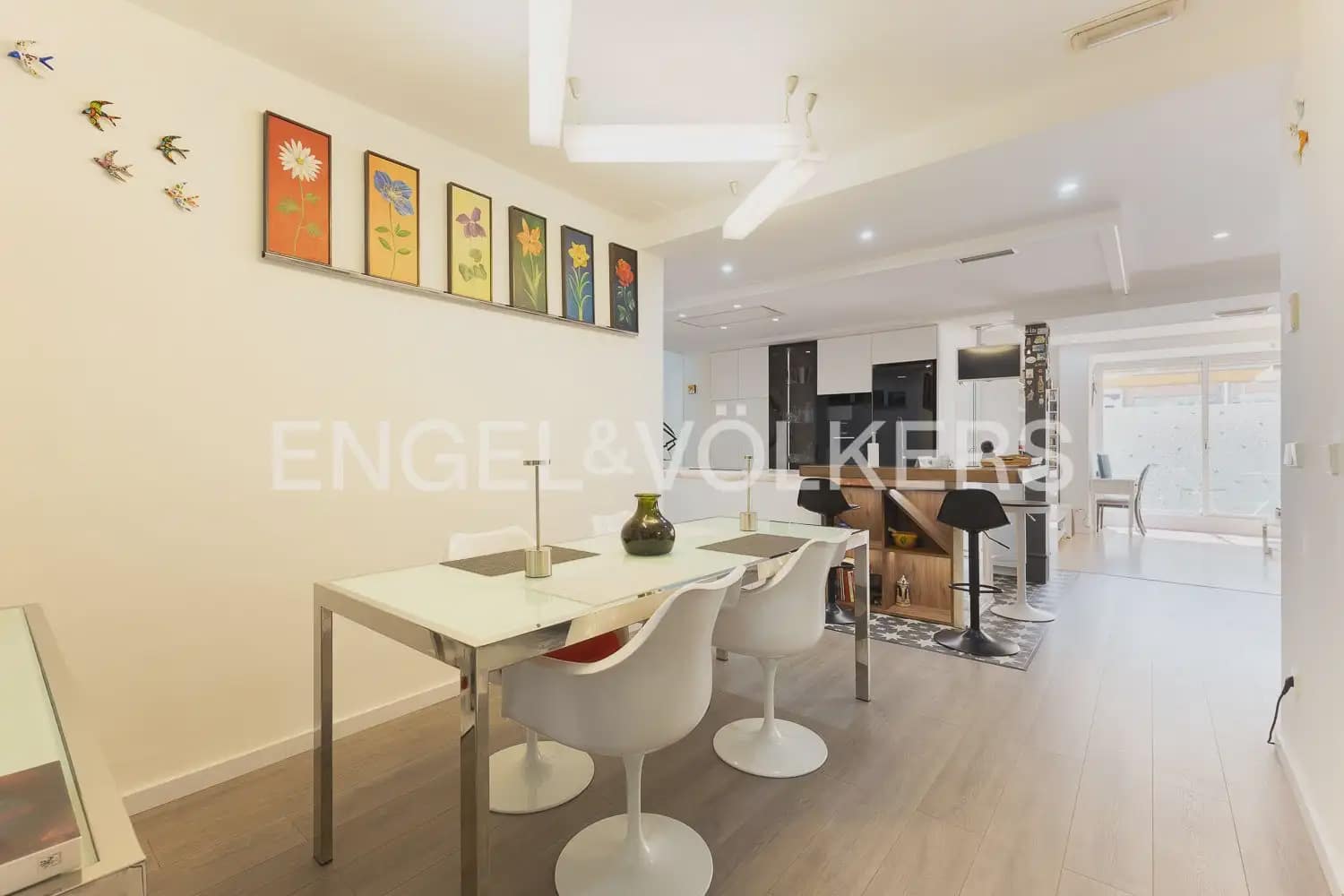 Appartement de 3 chambres à louer à Valence ville - 3 000 € (Ref: 10019661)