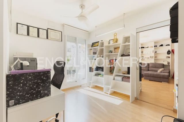 Appartement de 3 chambres à louer à La Roqueta, Valence ville - 3 000 € (Ref: 10019661)
