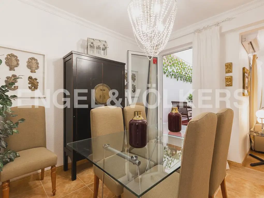 2 bedroom Flat for rent in Valencia city - € 1,500 (Ref: 10019662)