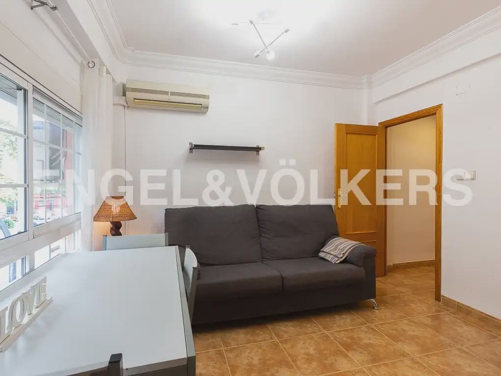 2 bedroom Flat for rent in Valencia city - € 1,500 (Ref: 10019662)