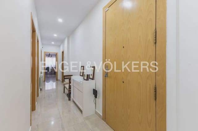 3 bedroom Flat for rent in La Xerea, Valencia city - € 1,900 (Ref: 10019816)
