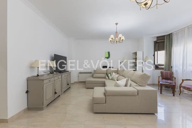 3 bedroom Flat for rent in La Xerea, Valencia city - € 1,900 (Ref: 10019816)