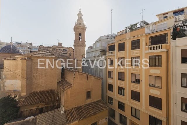 3 bedroom Flat for rent in La Xerea, Valencia city - € 1,900 (Ref: 10019816)