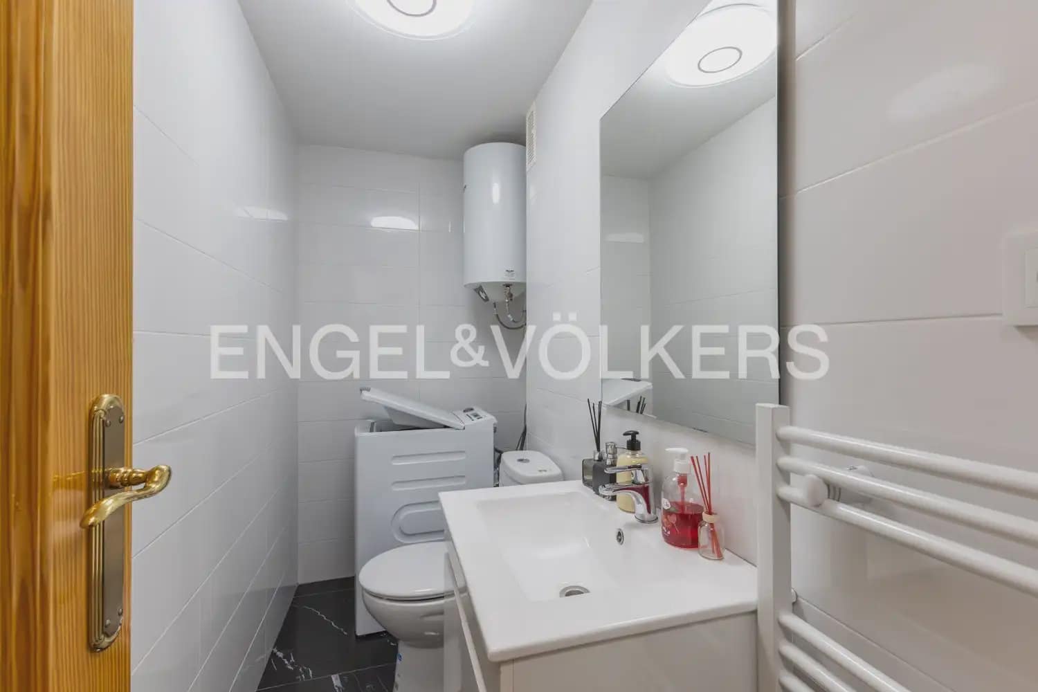 3 soveværelse Lejlighed til leje i Canet d'En Berenguer - € 1.000 (Ref: 10019863)