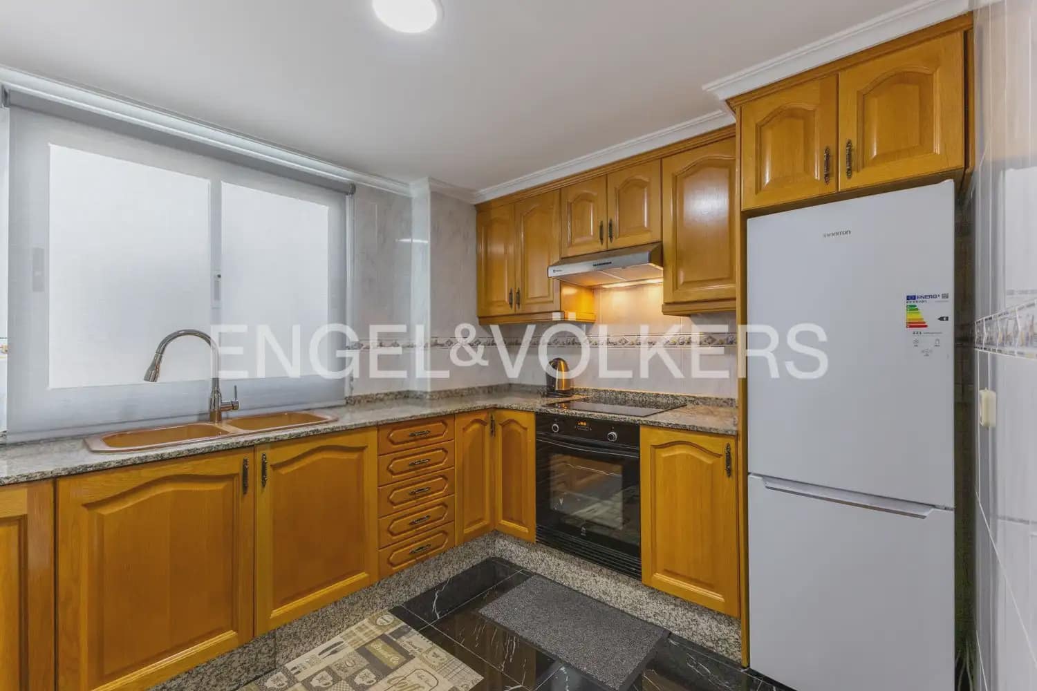 3 soveværelse Lejlighed til leje i Canet d'En Berenguer - € 1.000 (Ref: 10019863)