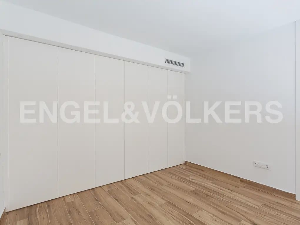 2 bedroom Flat for rent in Valencia city - € 1,800 (Ref: 10021436)