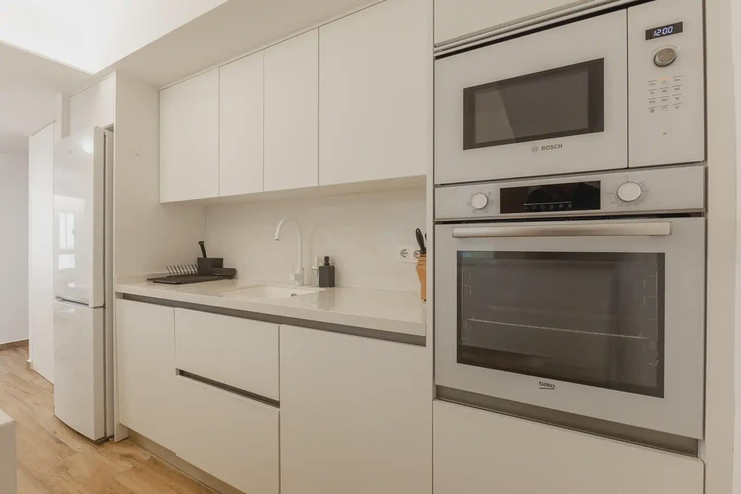 2 bedroom Flat for rent in Valencia city - € 1,800 (Ref: 10021436)