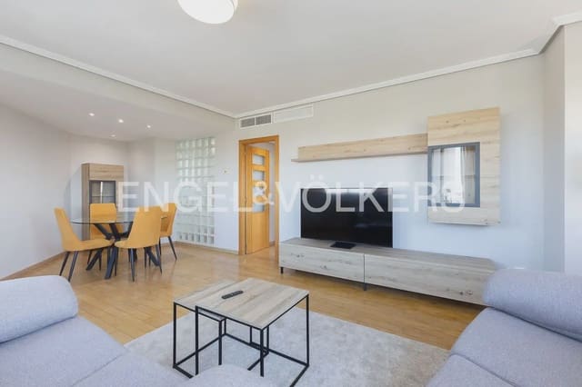 3 bedroom Flat for rent in Sant Pau, Valencia city with pool garage - € 2,100 (Ref: 10021437)
