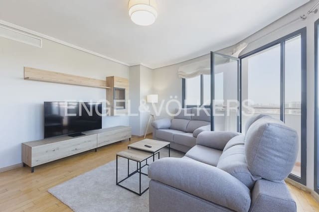 3 bedroom Flat for rent in Sant Pau, Valencia city with pool garage - € 2,100 (Ref: 10021437)