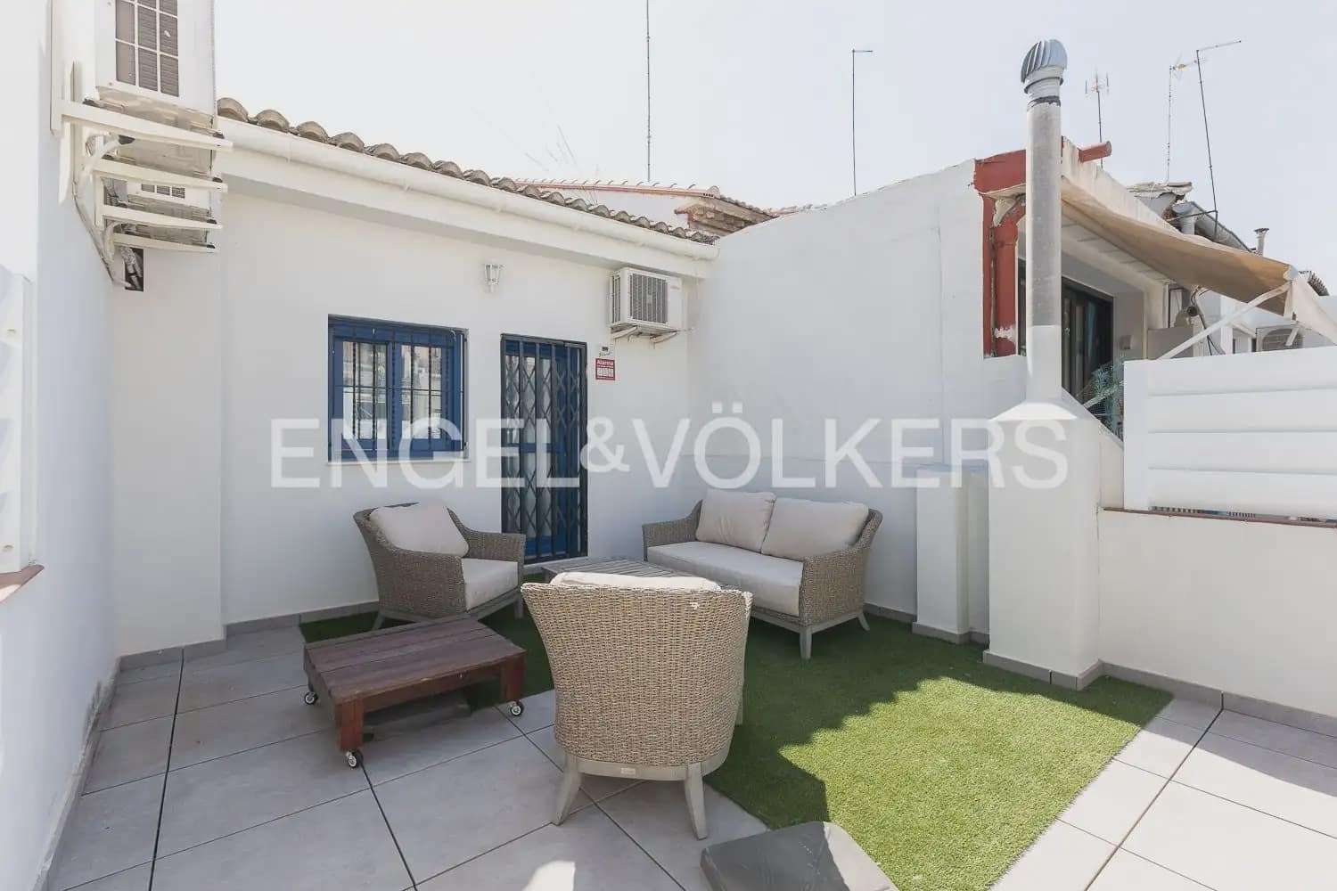 3 bedroom Townhouse for sale in Valencia city - € 799,000 (Ref: 10021438)