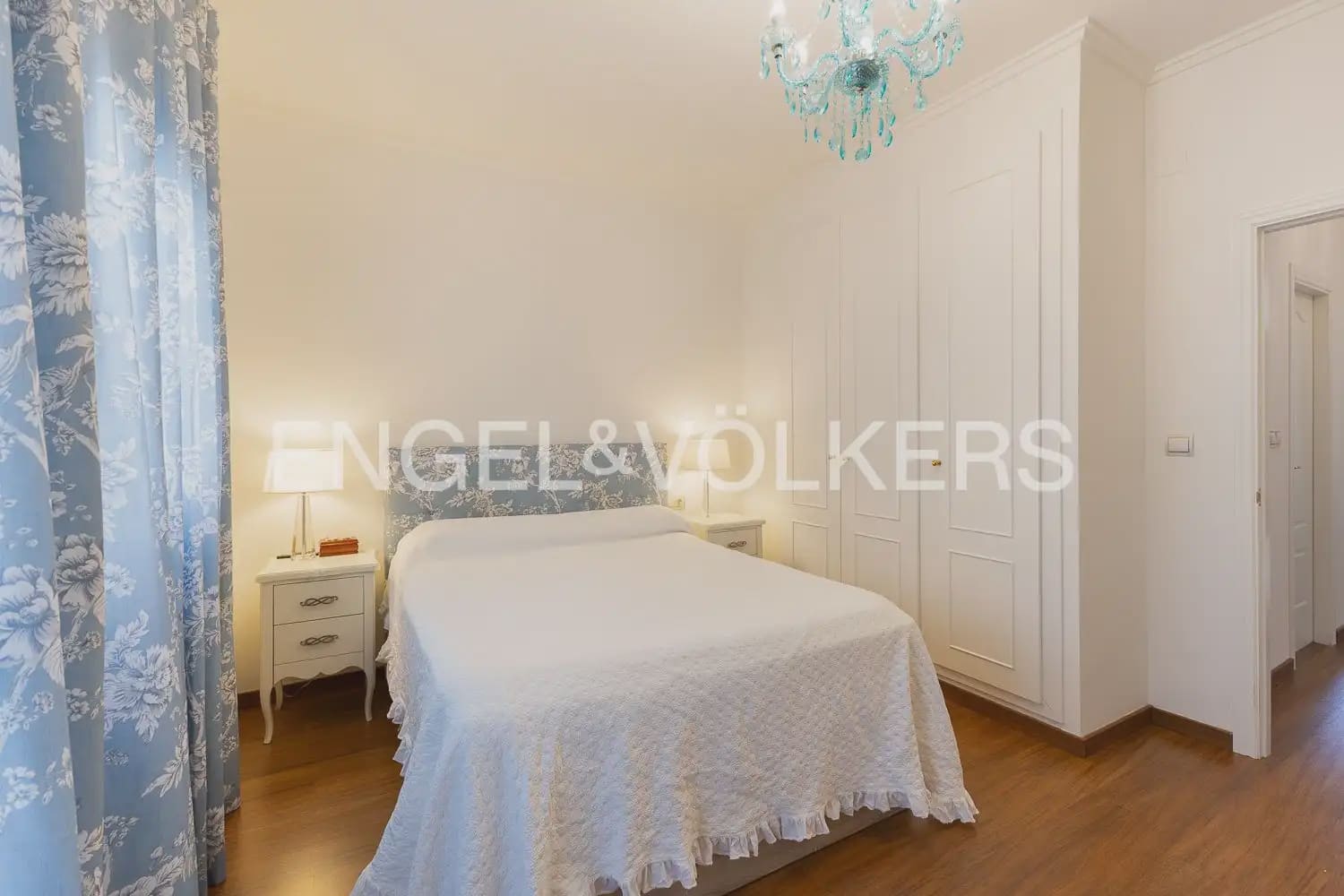 3 bedroom Townhouse for sale in Valencia city - € 799,000 (Ref: 10021438)