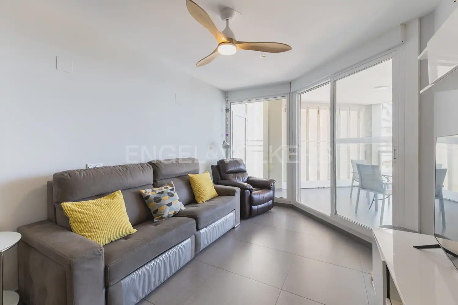 2 Zimmer Wohnung zu vermieten in Puig mit Pool Garage - 1.000 € (Ref: 10021606)
